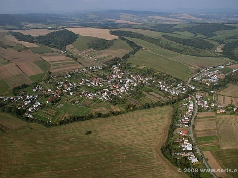 Letecké fotky Letecké fotky našej obce, ktoré boli nafotené počas dňa.