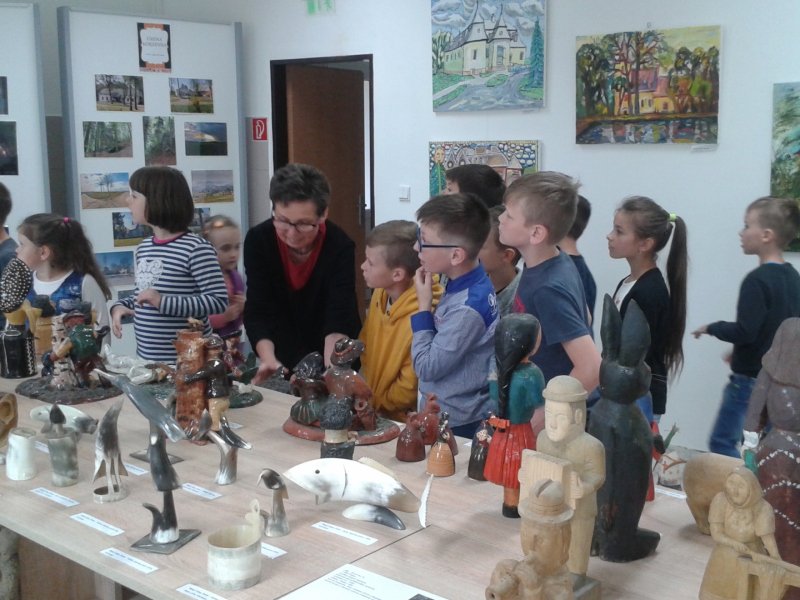 Návšteva knižnice v Raslaviciach