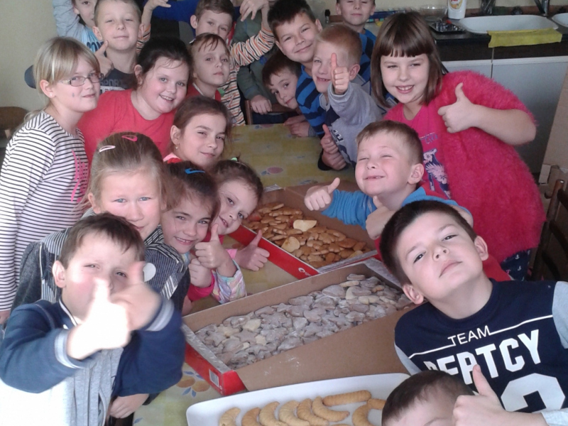 Pečieme vianočné pečivo