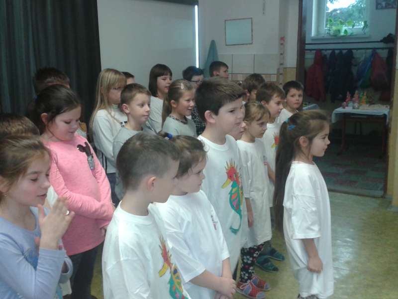 Vianočné trhy a posedenie pri punči