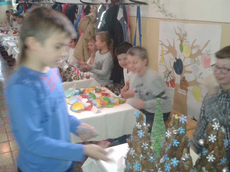 Vianočné trhy a posedenie pri punči