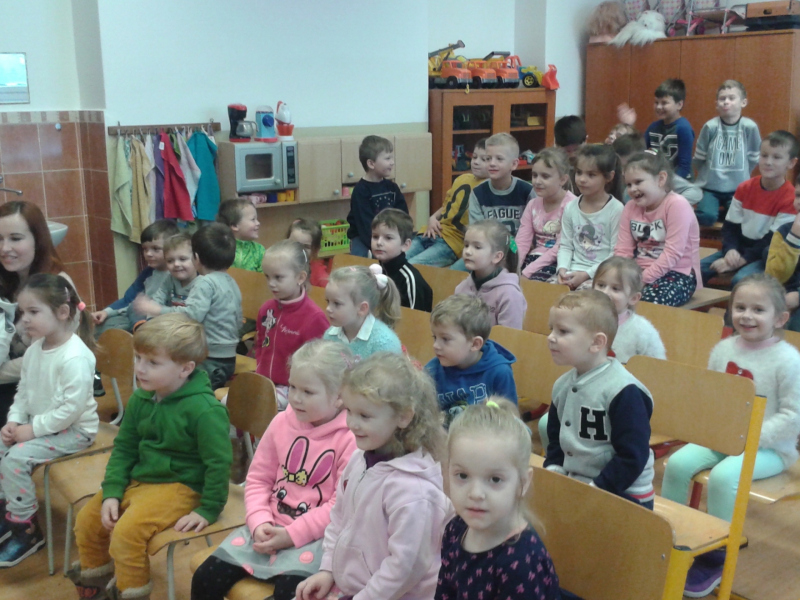 Divadielko Perinbaba v ZŠ