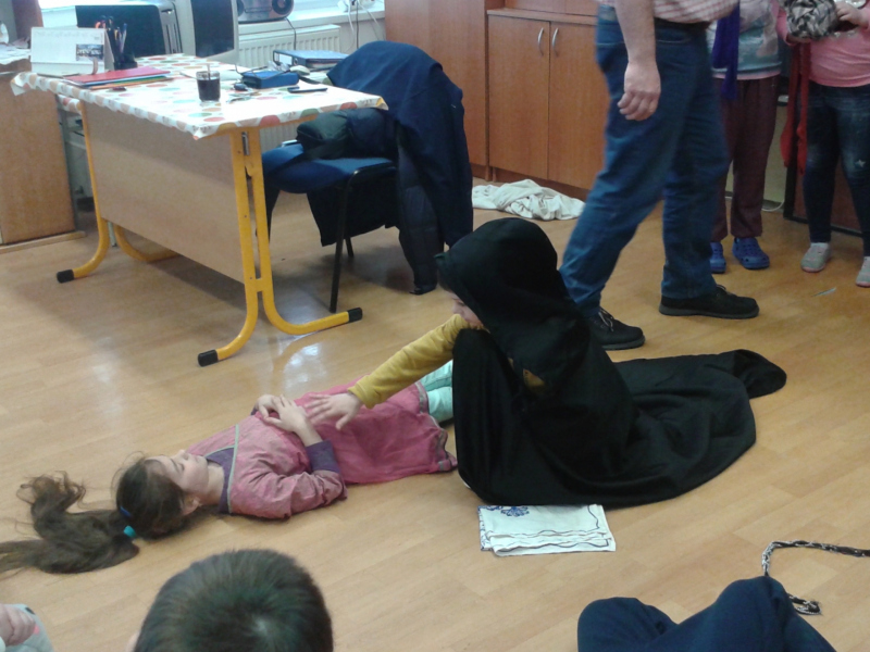 Divadielko Perinbaba v ZŠ